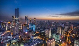 南京世贸潘女士最新爆料,揭露惊人内幕，真相令人震惊！